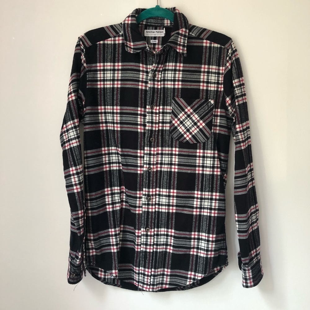 black+white+red plaid flannel ✨